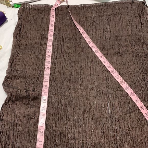 Liz Claiborne Scarf/ Wrap - Picture 10 of 12